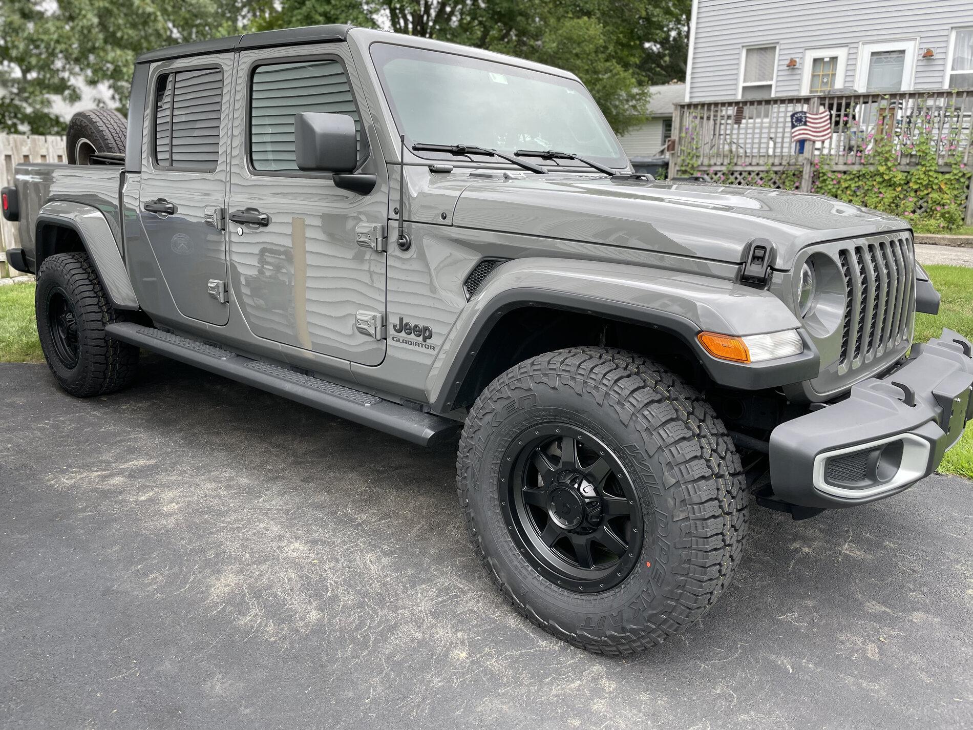 Jeep Gladiator STING GRAY Gladiator JT Club D6586C9A-DC2F-4D93-A6CB-247EB4A61DFE