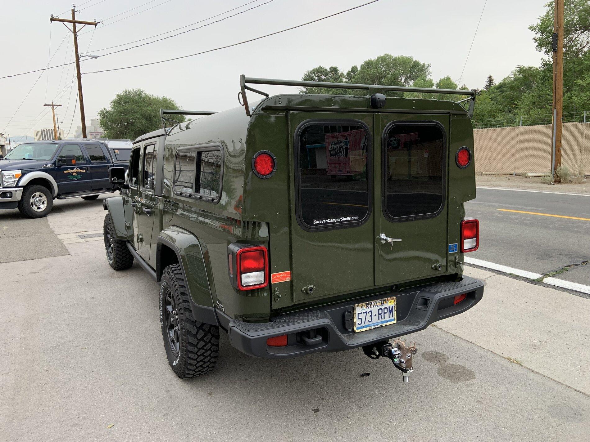 Jeep Gladiator Caravan Camper Shell for the Gladiator IMG_0615.JPG