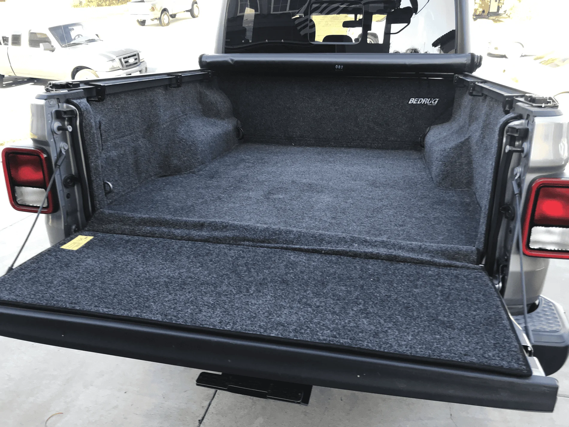 Jeep Gladiator Finally got my Bedrug and it's awesome! tempImageU2xFTX