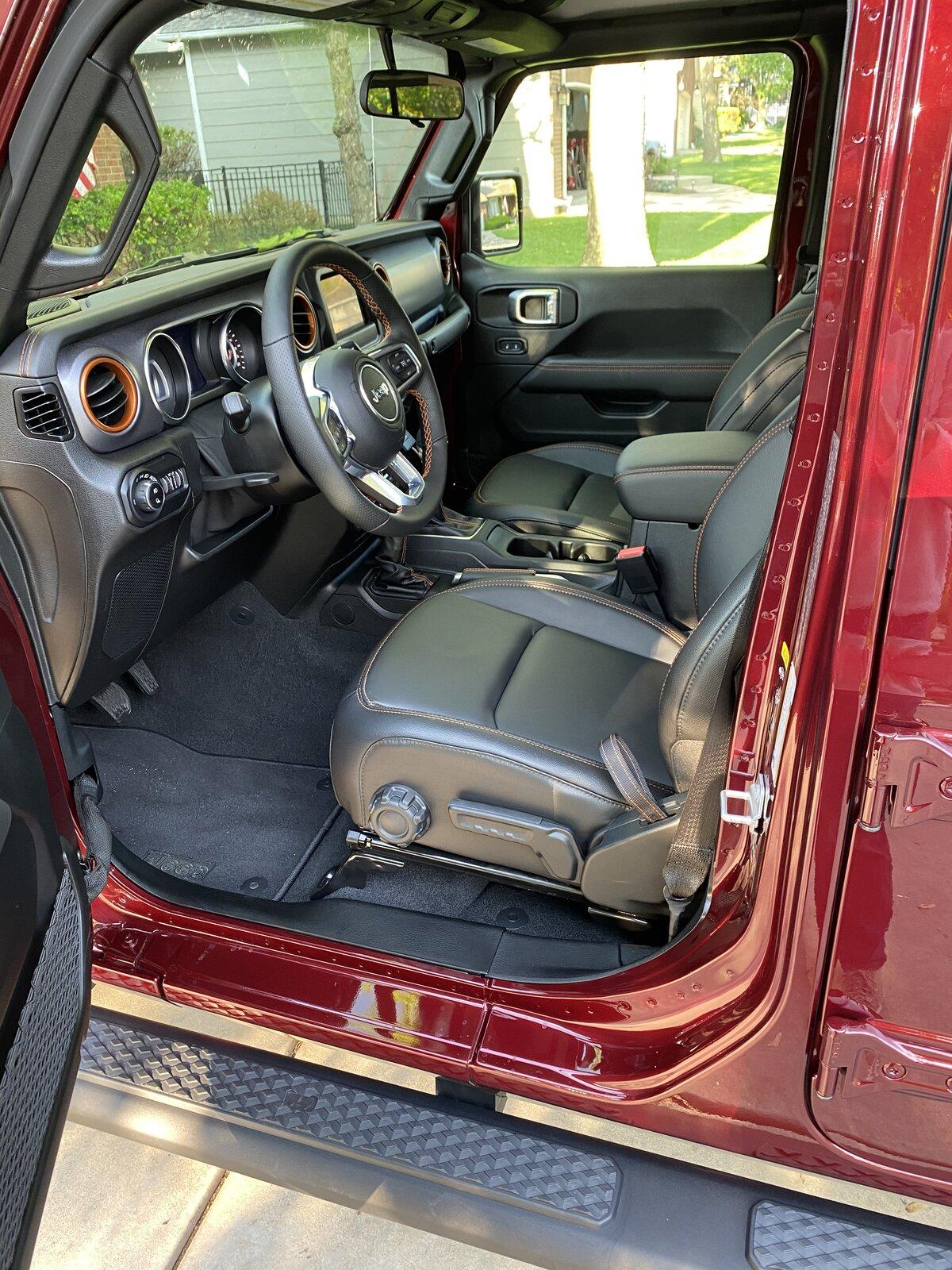 Jeep Gladiator Took Delivery of Your JT? Sign in Here! 2EC9F6E3-8AF8-4D19-B0EA-971AE712E32F