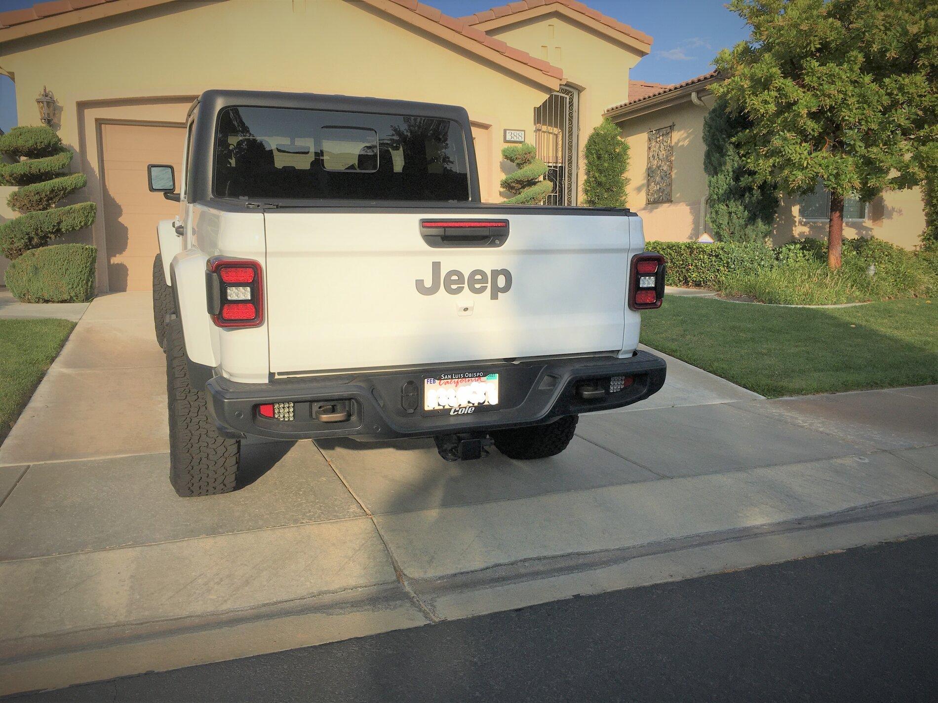 Jeep Gladiator Auxiliary LED Reverse Lights (Integrated Rear Bumper) back up lights daylight no lic