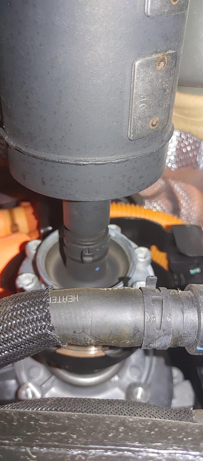 Jeep Gladiator Is it possible to swap out a regular 4 wheel drive transition case to a Selec-Trac 4X4? 0811210653b