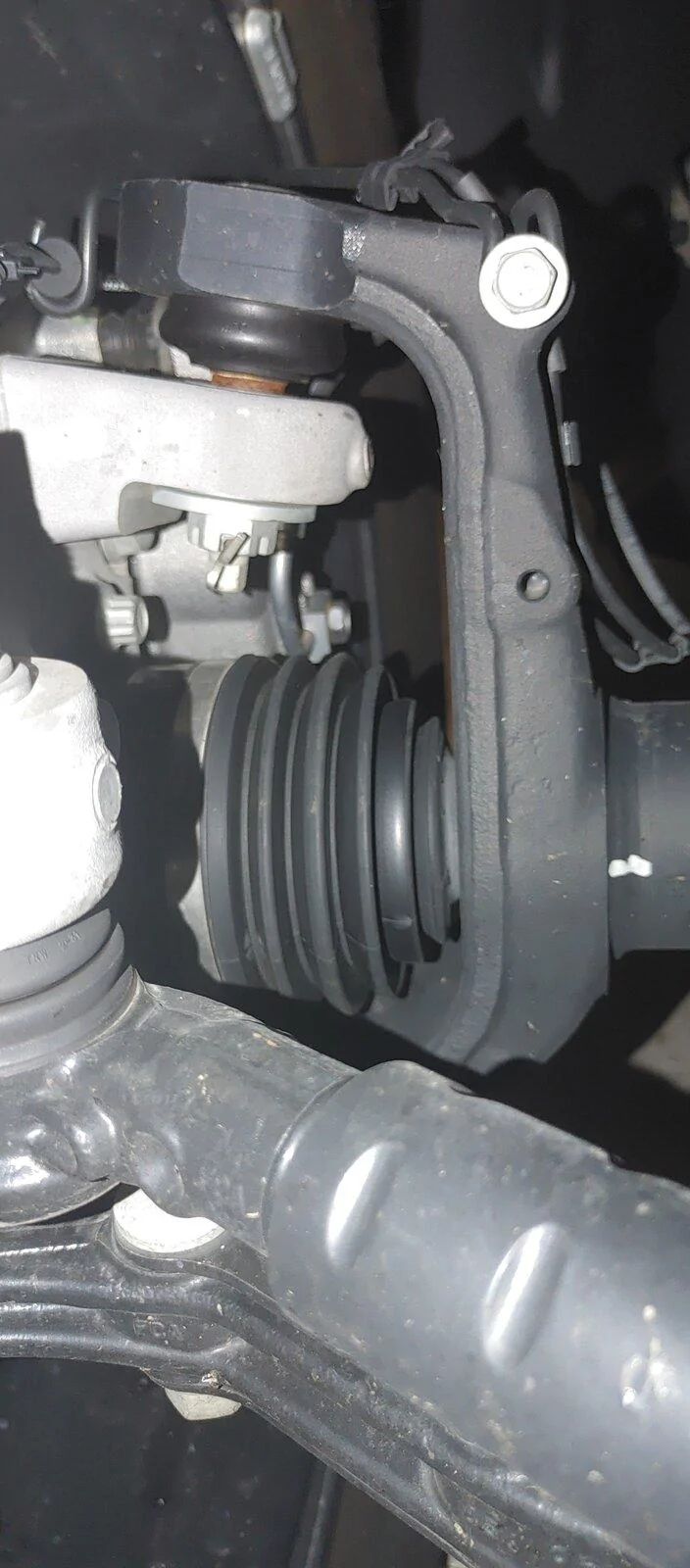 Jeep Gladiator Is it possible to swap out a regular 4 wheel drive transition case to a Selec-Trac 4X4? 0811210701