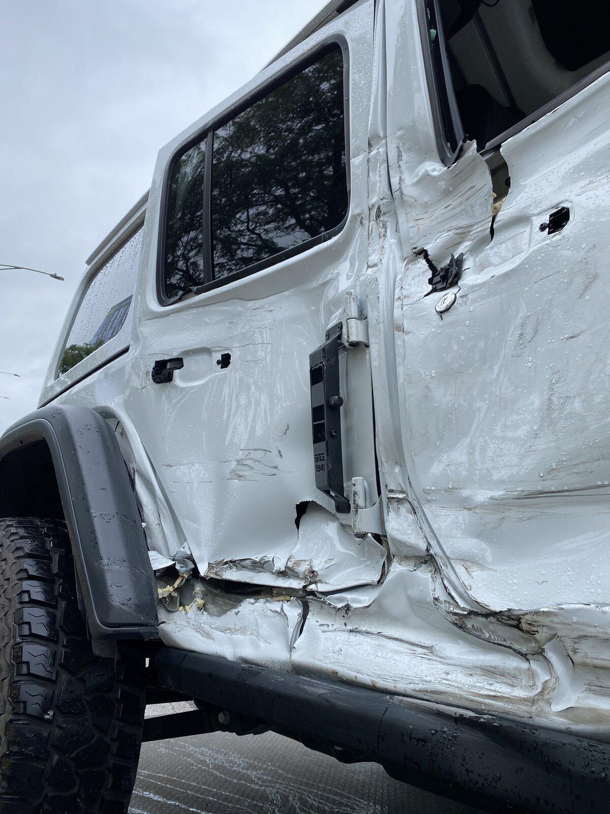 Jeep Gladiator Just Ordered? Check in HERE! IMG_4506.JPG
