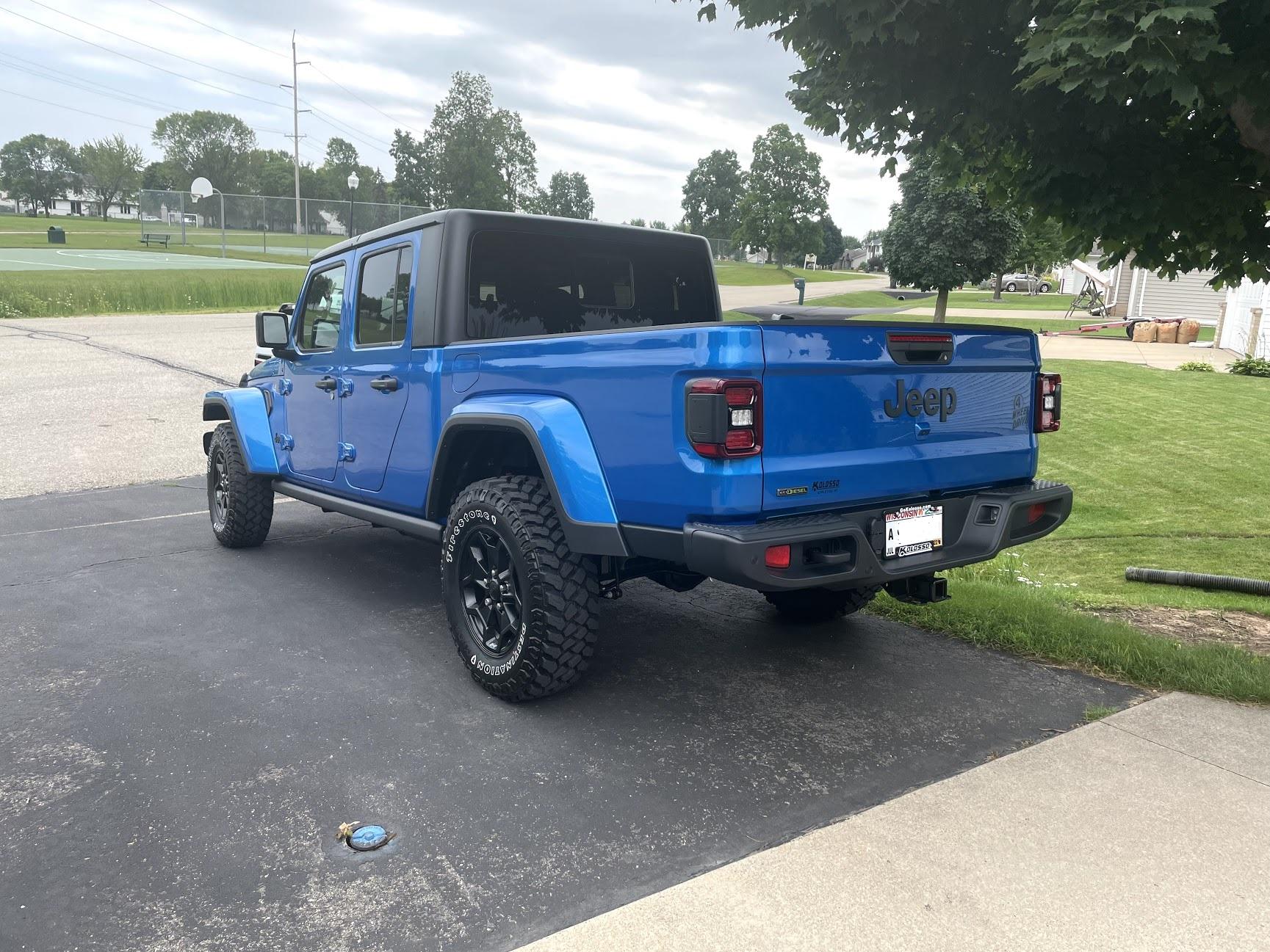 Jeep Gladiator HYDRO BLUE PEARL Gladiator JT Club 1