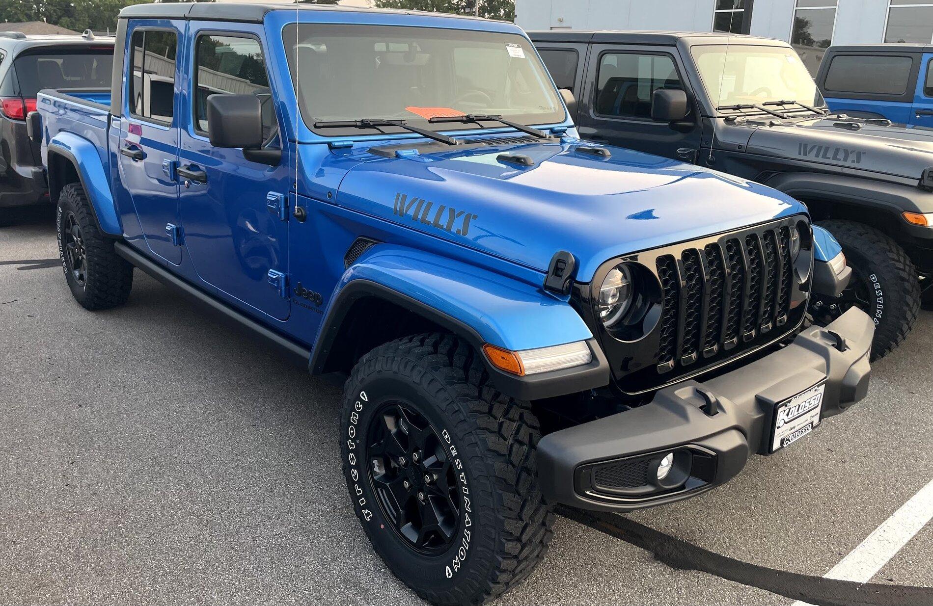 Jeep Gladiator HYDRO BLUE PEARL Gladiator JT Club 2
