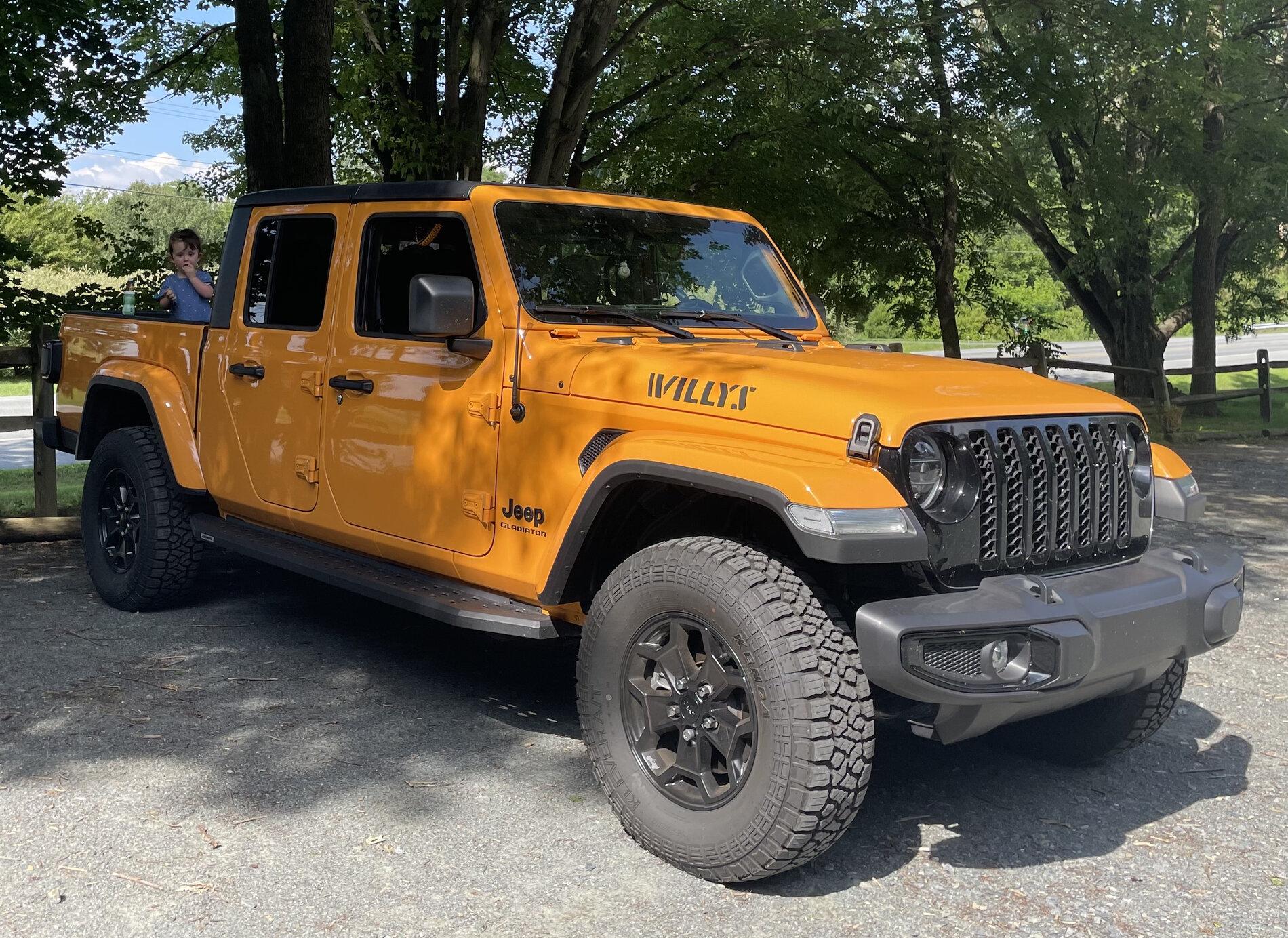 Jeep Gladiator MY22 color wish list 5578A9C6-7DAF-4298-9E2C-4F37A0E84C46