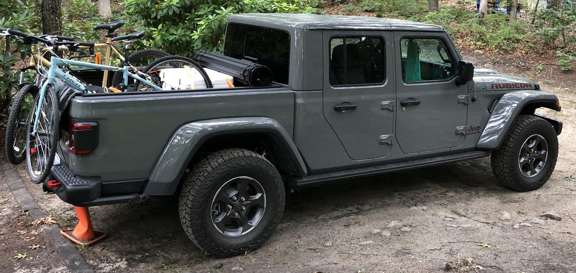 Jeep Gladiator Bed cover Help for my new Gladiator 8D508AFD-403C-466D-8865-1DD336BDBCDB