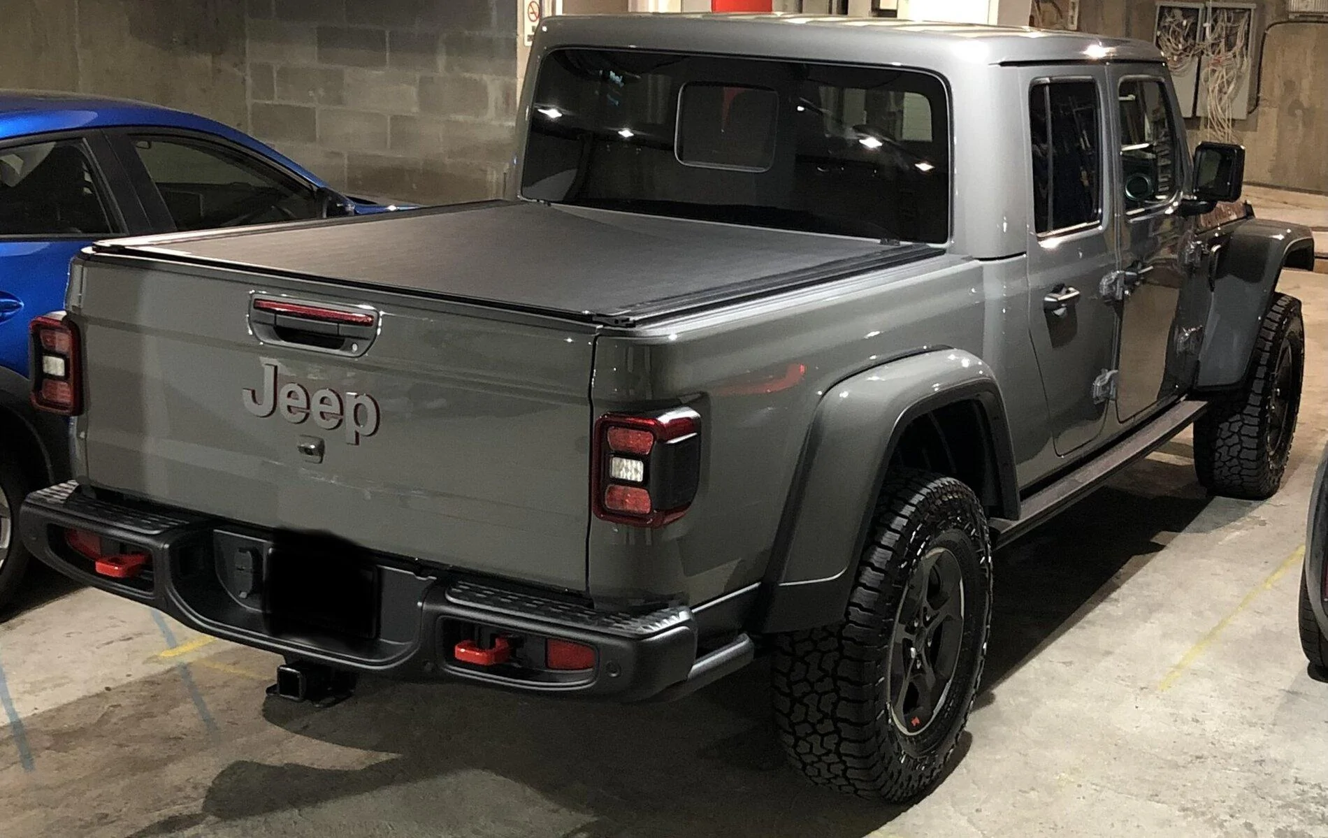 Jeep Gladiator Bed cover Help for my new Gladiator 8B17B6C5-EDCF-41E9-8DE7-22937AAFCBF8