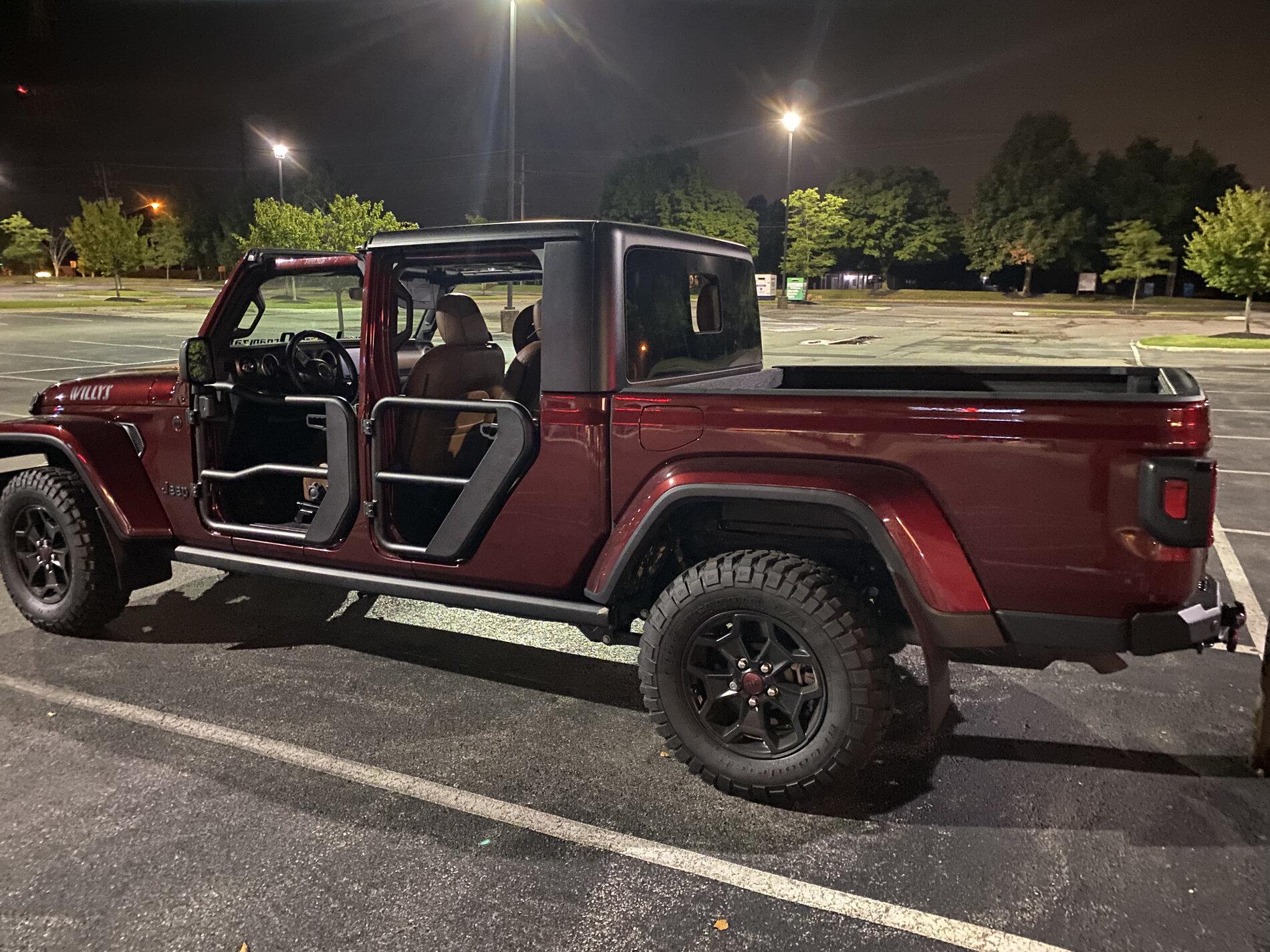 Jeep Gladiator Snazzberry Gladiator JT club IMG_3216