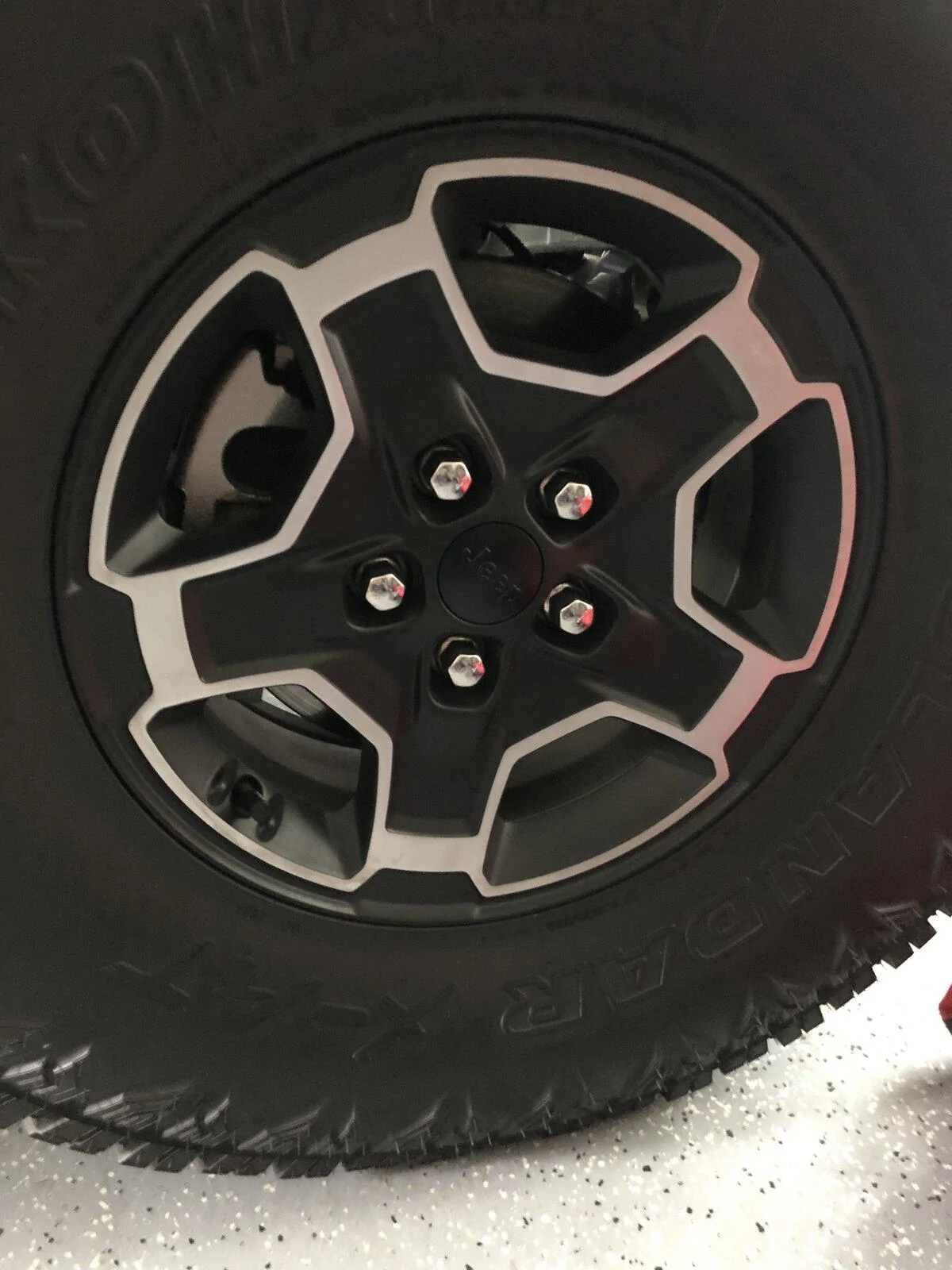 Jeep Gladiator Mojave upgraded wheels for sale A4EA7A49-D04A-497D-99CB-98961D734405