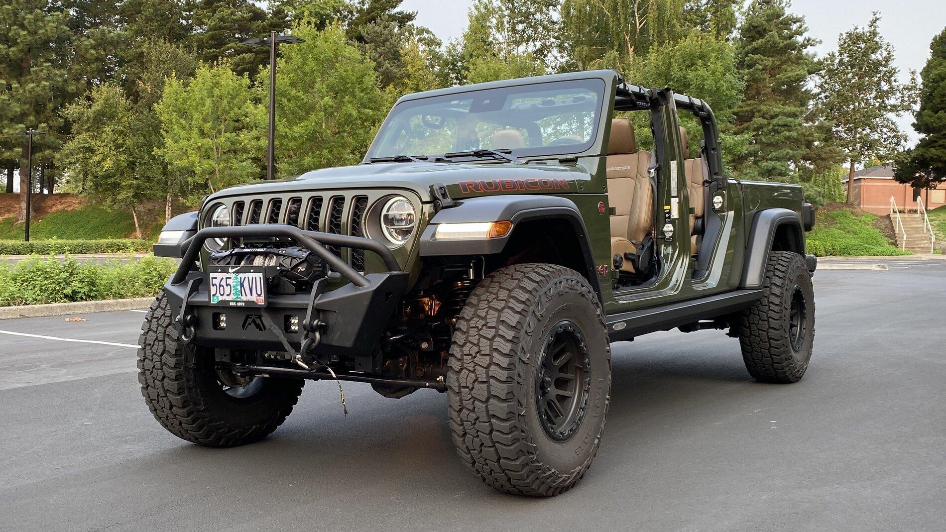 Jeep Gladiator Gladiator Rubicon - Sarge Green w/ Tan Leather Interior 1628958946864