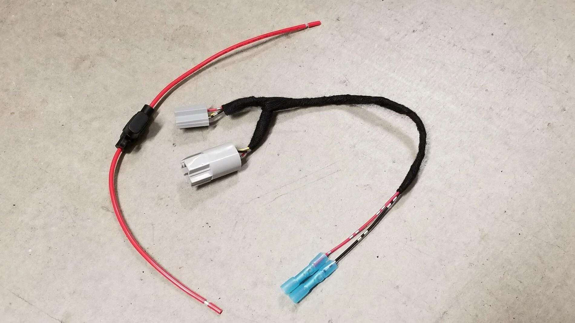 Jeep Gladiator JT/JL Parts - Seat Jackers, Bolt Covers, 12 Volt Power Adapter 20210719_090126