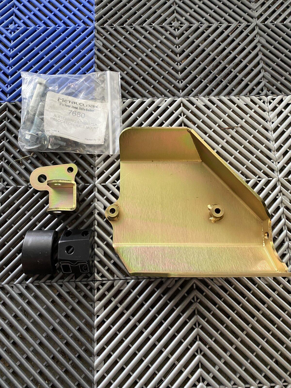 Jeep Gladiator Metalcloak FAD Skidplate 65318292-07C4-42CC-8504-70B558366911