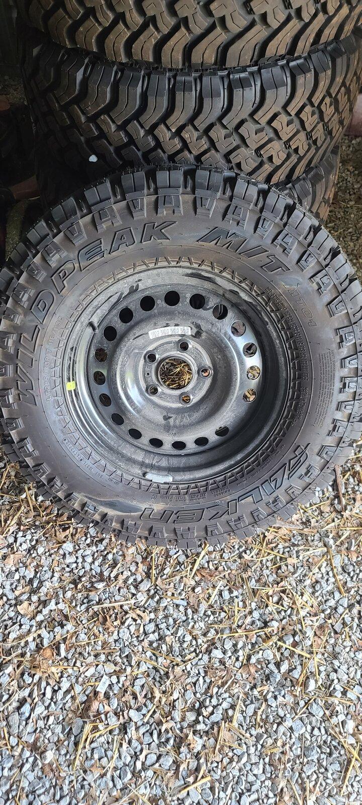 Jeep Gladiator Mojave Takeoff Polished Wheels & Falken Wildpeak...PRICE DROP $1K 20210814_114316
