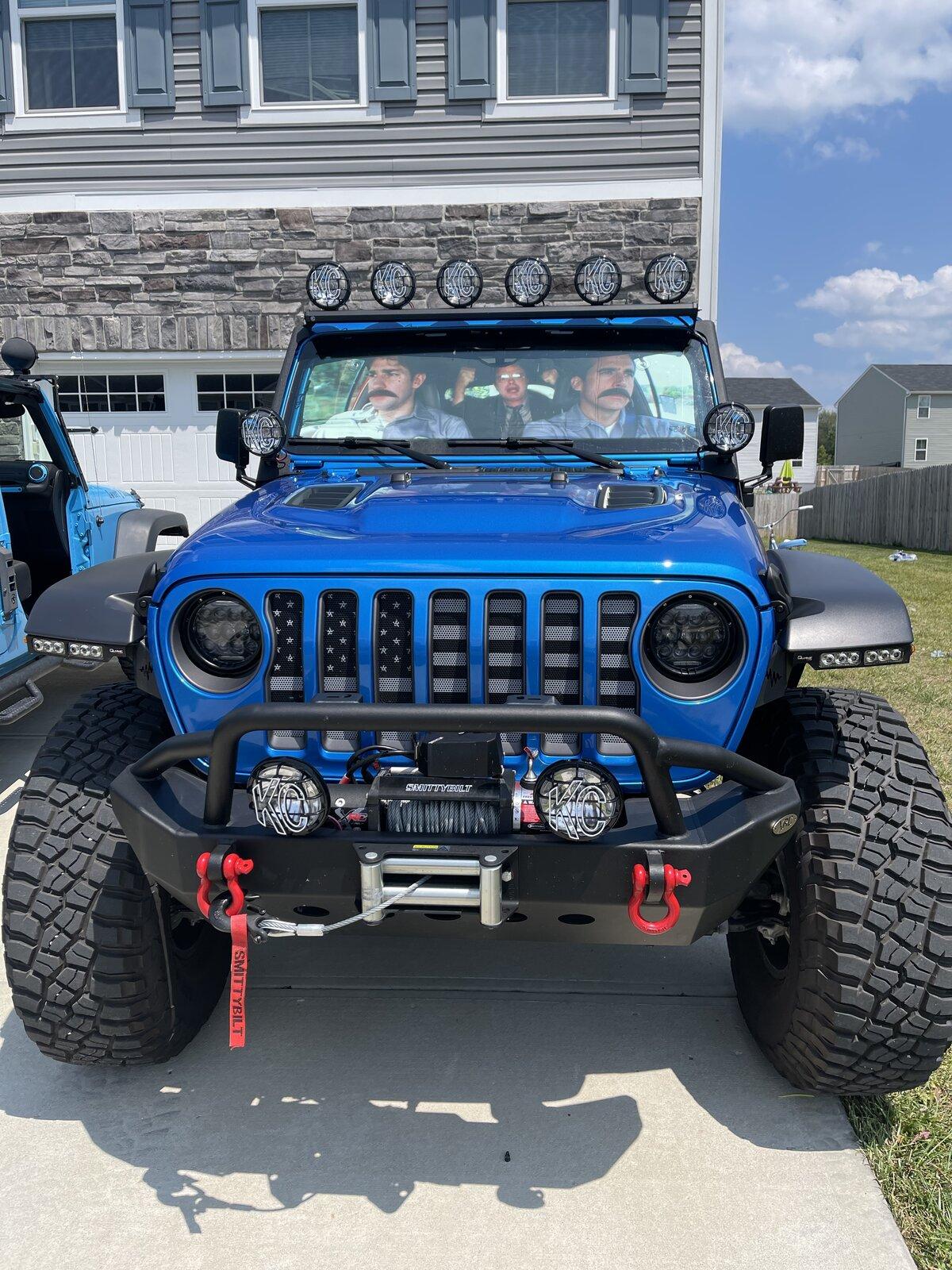 Jeep Gladiator Wtb hydro blue rubicon flares 5ACAE4EE-5929-4635-9256-83F41C8CE8FD