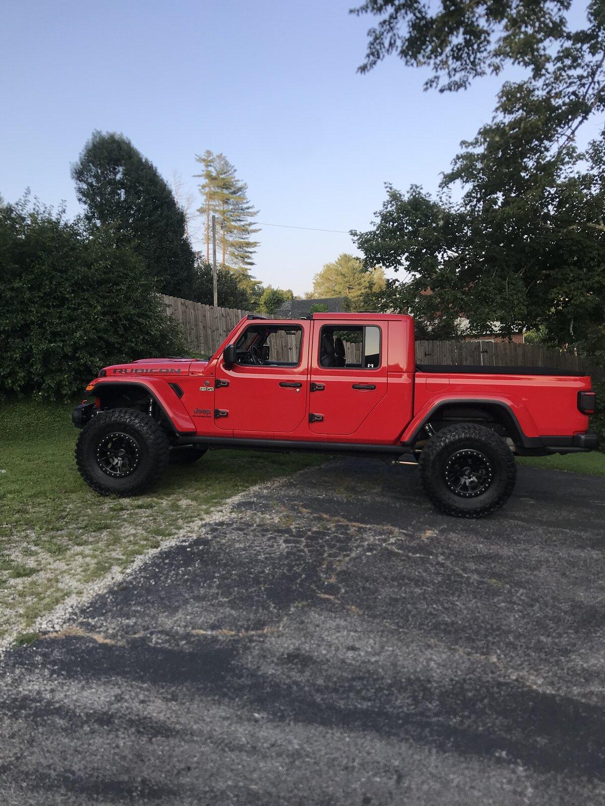 Jeep Gladiator Lets see all those Gladiators with lifts and bigger tires! 3FE679DA-89E1-4B35-B883-0C3FC90F7981