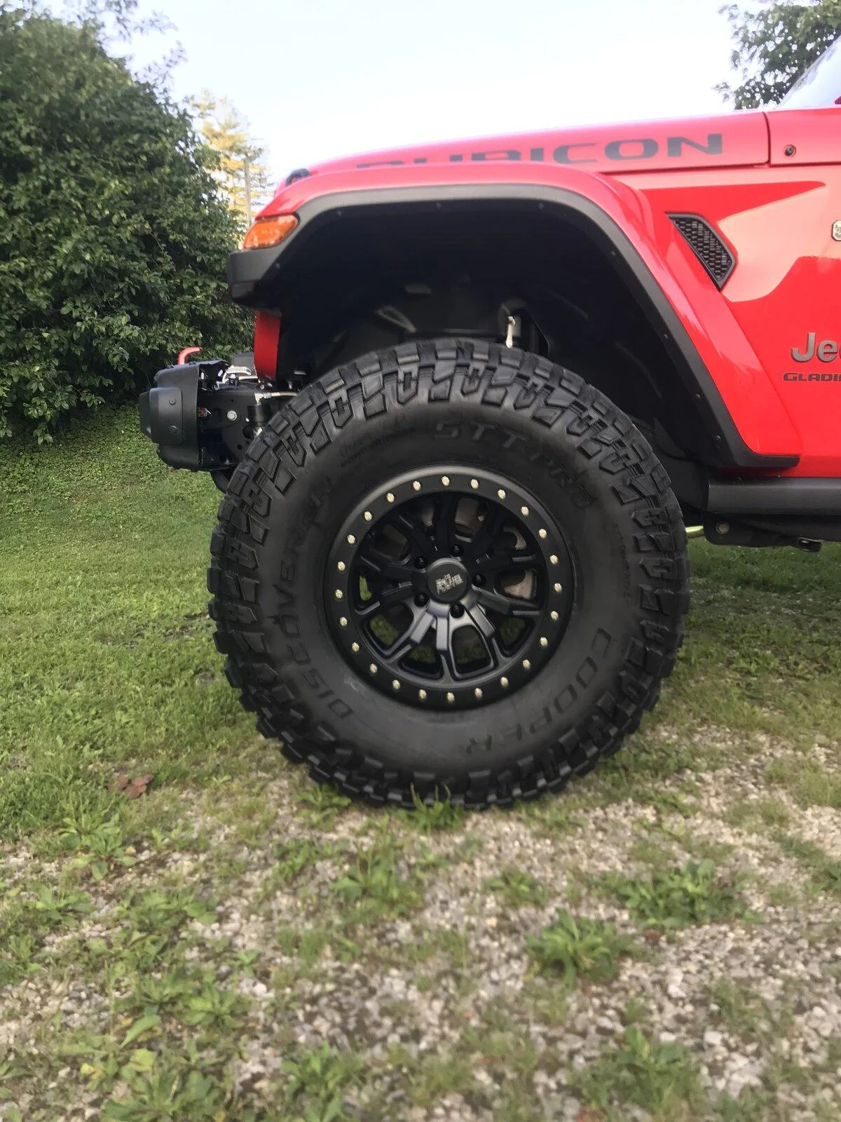 Jeep Gladiator Lets see all those Gladiators with lifts and bigger tires! B8CCE740-BFEB-407A-9F3B-3A704355CB5D