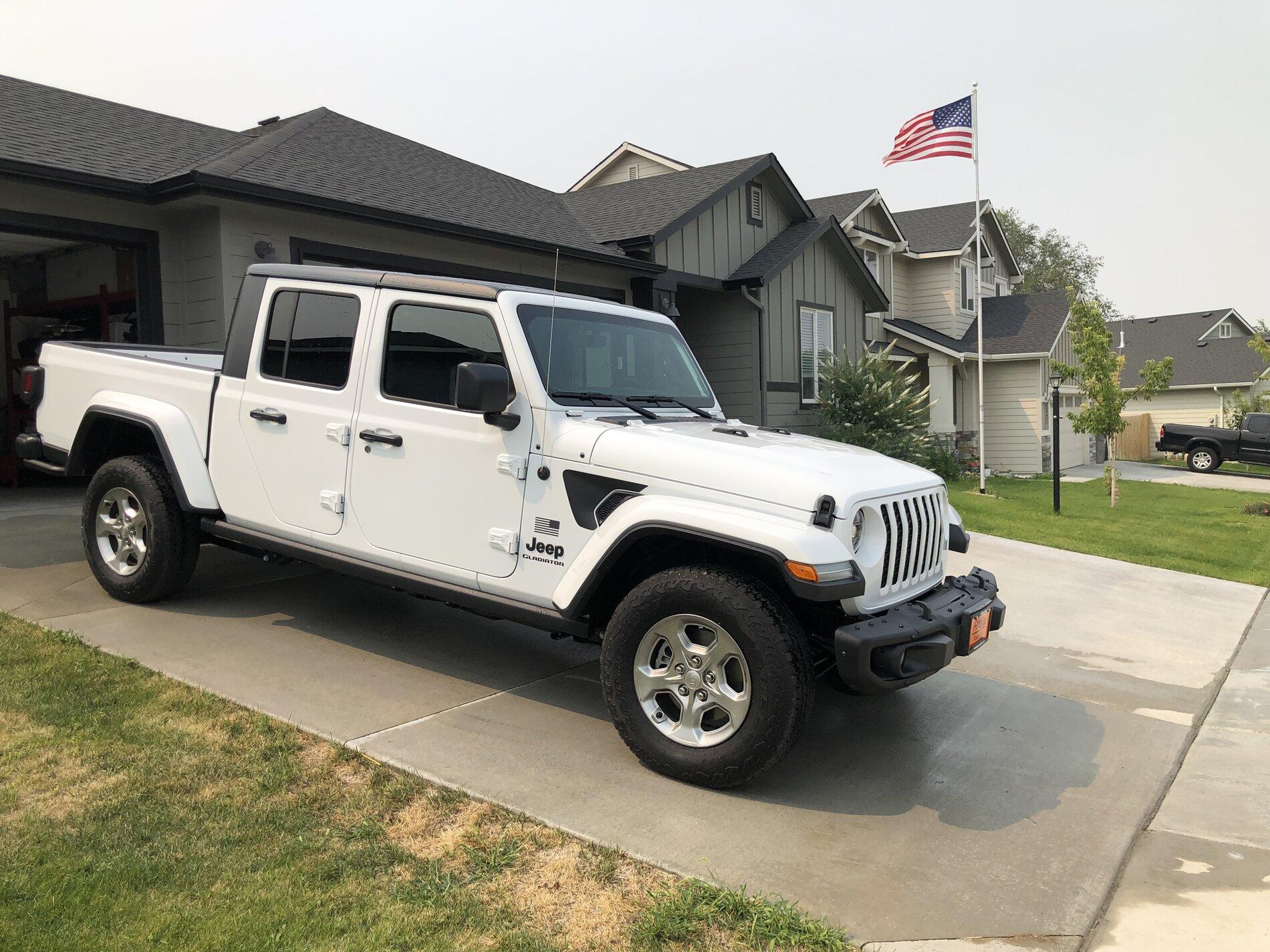 Jeep Gladiator Josh's Rig, Oscar. A4496119-C431-4704-AD3B-AFCCF351838B