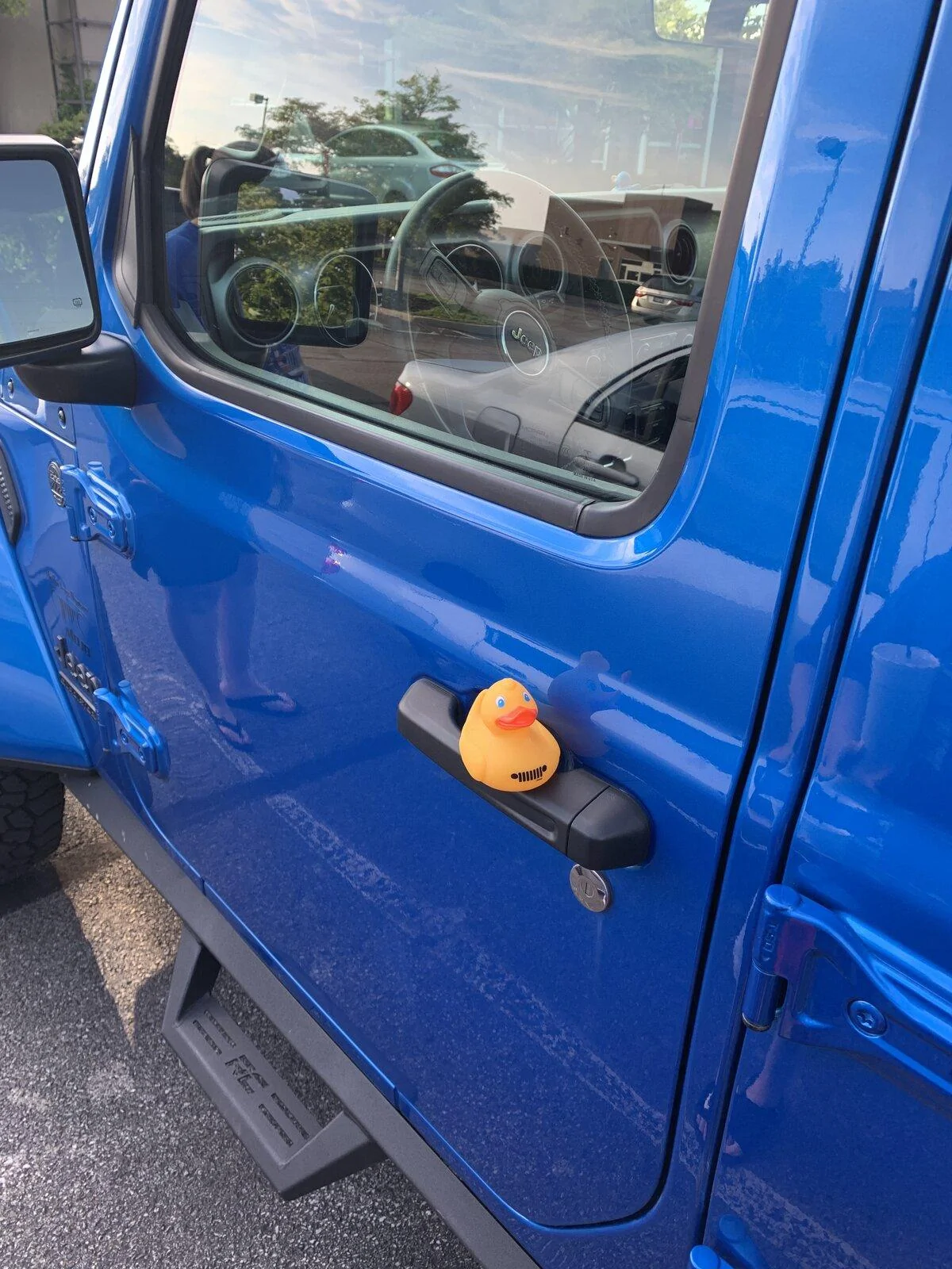 Jeep Gladiator Get a duck yet? E78E1696-6524-45DC-A202-5E23653B24E1