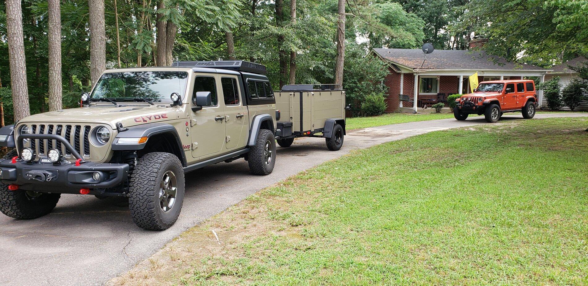 Jeep Gladiator Get a duck yet? 20210718_175259