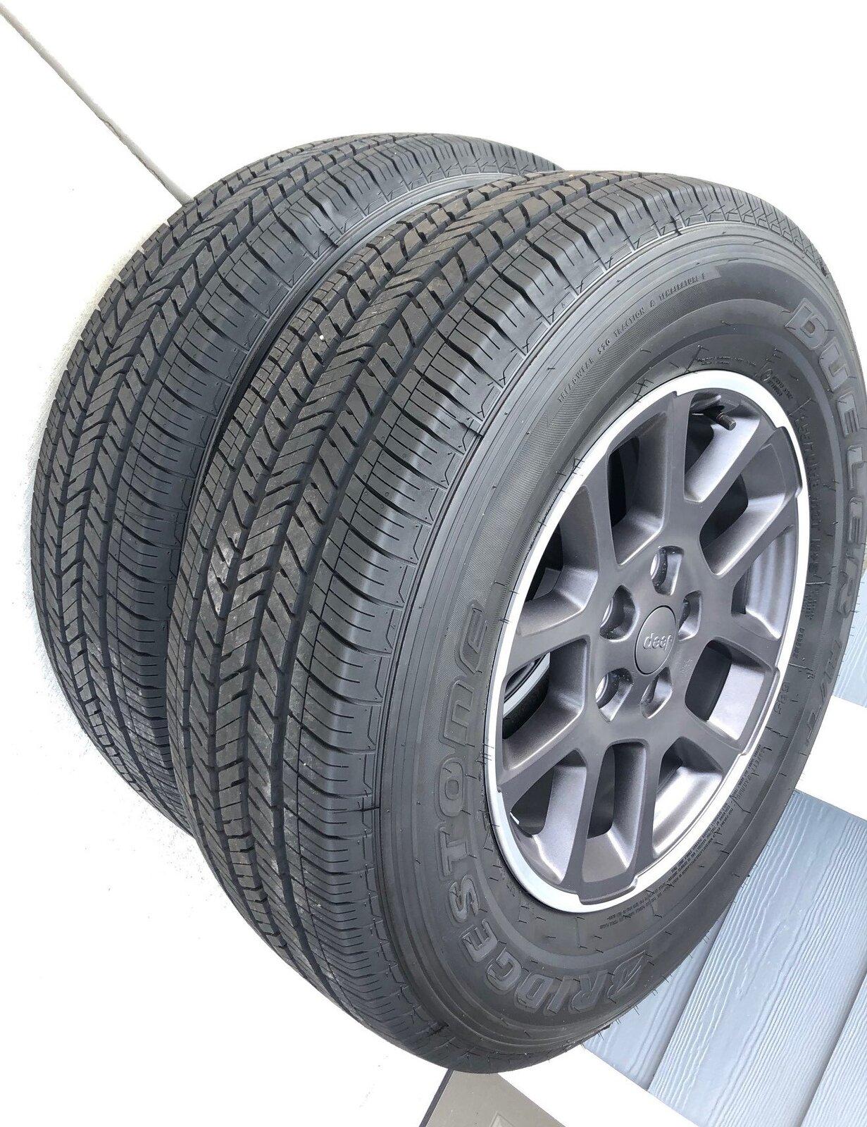 Jeep Gladiator Overland Wheels and Tires (Set of 4) Dealer Take - Off Jeep Wheels1 (2)