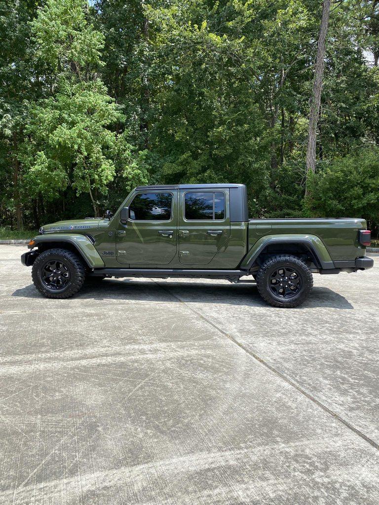 Jeep Gladiator SIDETRACKED - My Sarge Green Texas Trail Edition Build IH1X7tah