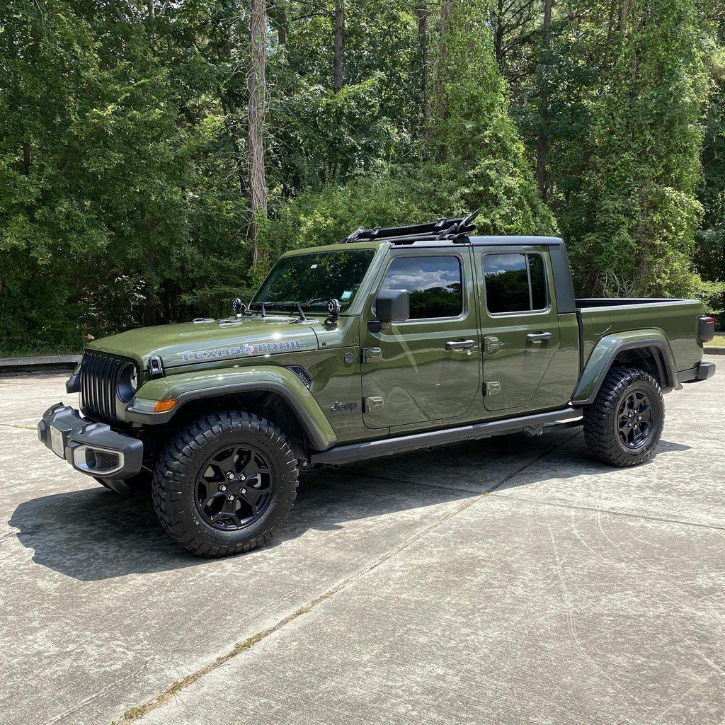 Jeep Gladiator SIDETRACKED - My Sarge Green Texas Trail Edition Build mRkG2JAh
