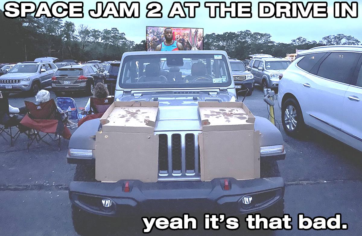 Jeep Gladiator Drive-in movie debacle bron1