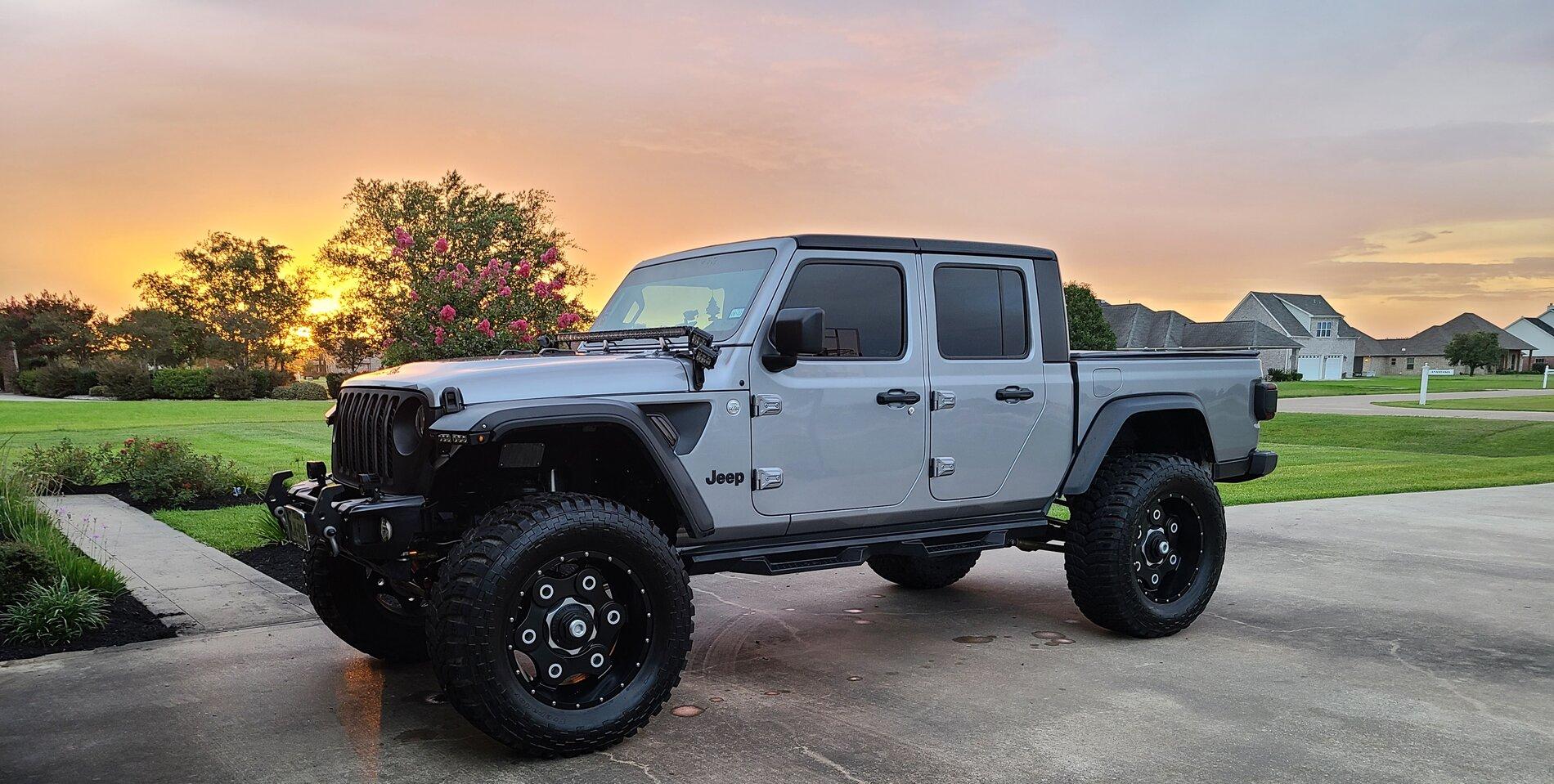 Jeep Gladiator Show me your Gladiators on 40's. 20210715_200726