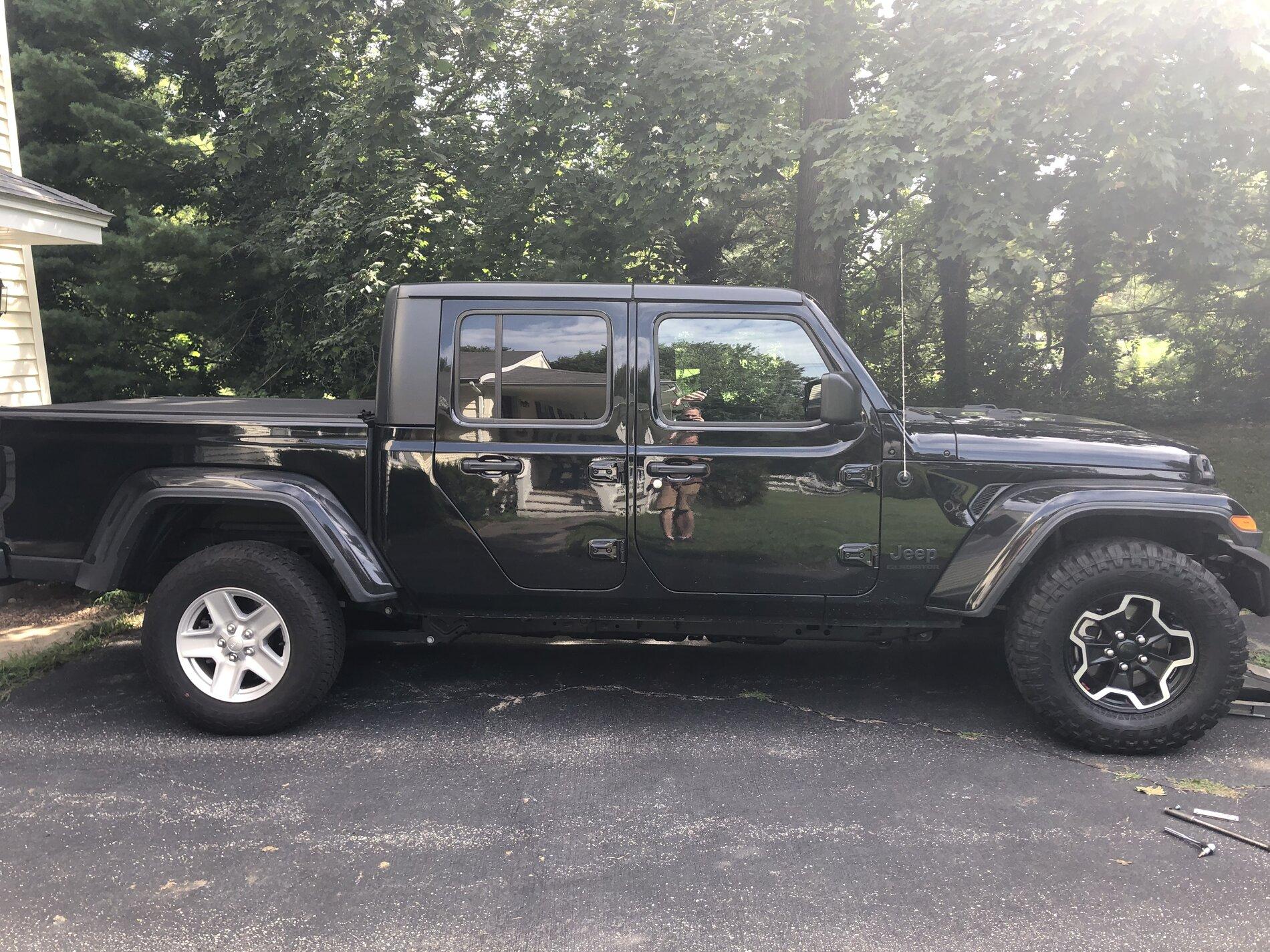 Jeep Gladiator bigger tires on unlifted Sport S 0EF6A02B-F713-4895-8ADE-DE2C9495B5B0