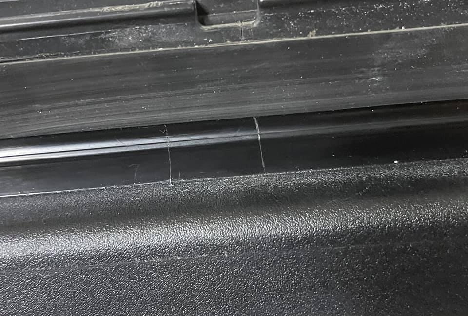 Jeep Gladiator Roof leak in back 147ADB95-7082-449F-9834-BAF6D3ECFAEE