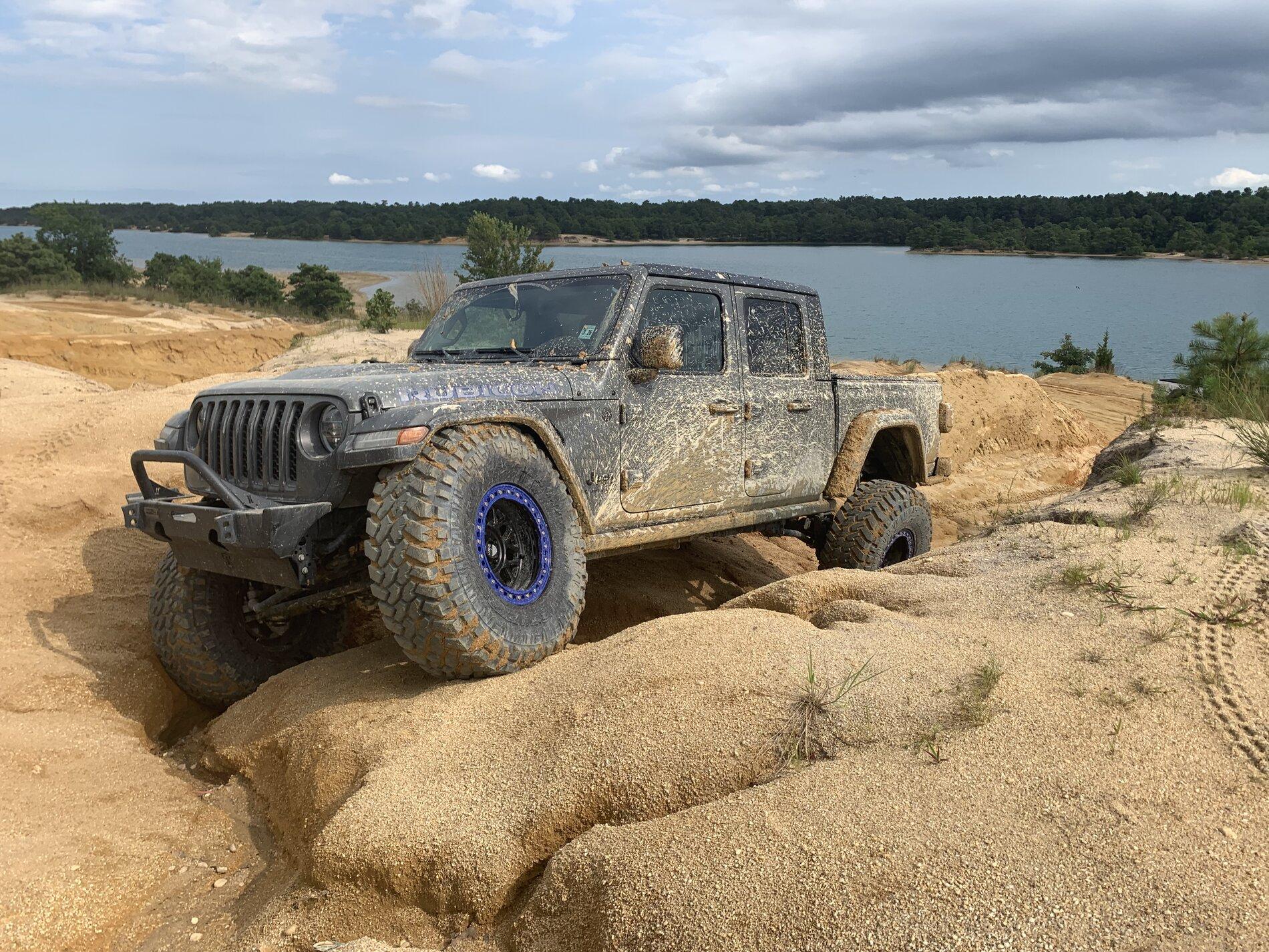 Jeep Gladiator STING GRAY Gladiator JT Club 1E9ADB91-1F69-4FF3-91D2-1EE2CECD8355