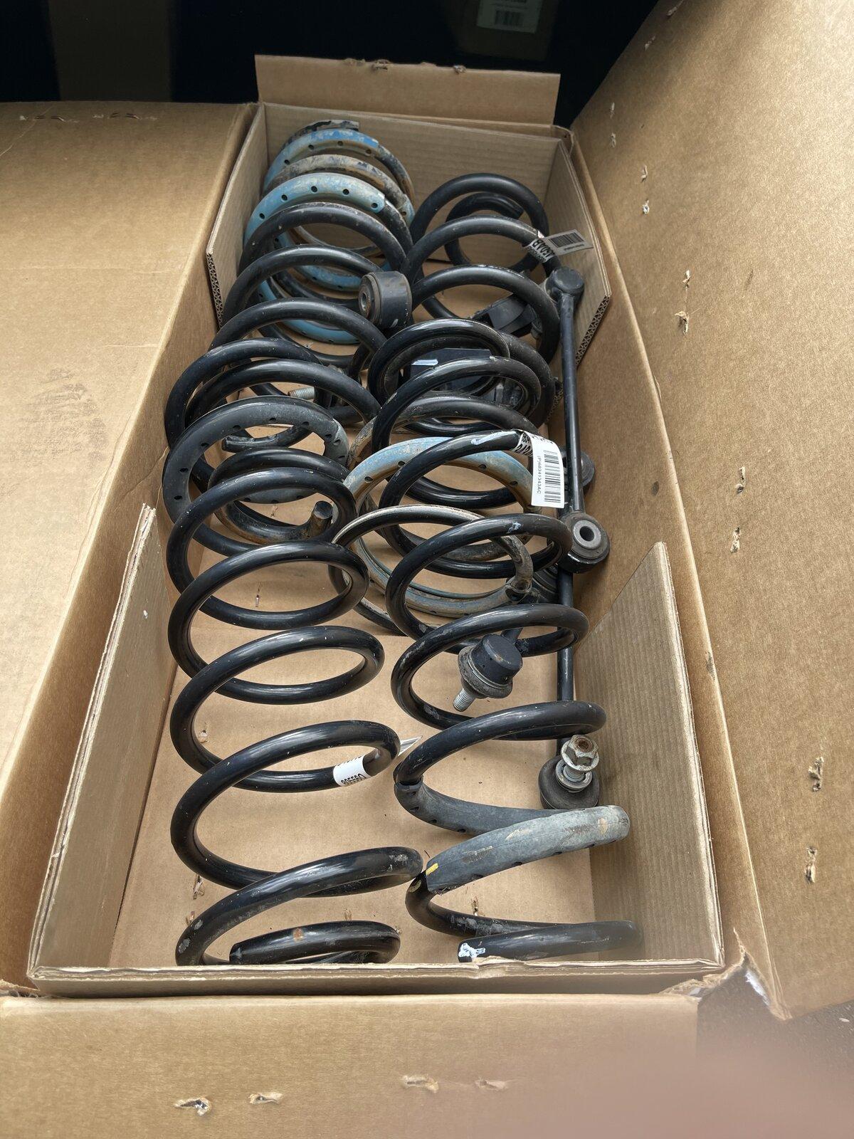Jeep Gladiator FS: 2020 Gladiator Rubicon Fox Suspension for sell F83D057F-E7DC-4DC9-B00C-6852D8C6EE17