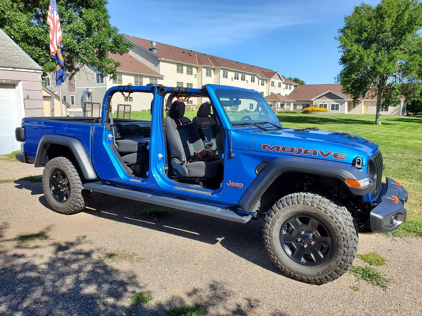 Jeep Gladiator Would love to see Jeeps that are owned by women! nakedjee