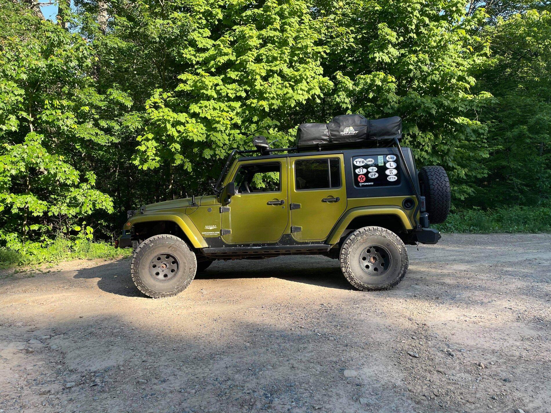 Jeep Gladiator 35x12.5x15 General Grabber AT3 for JK/JKU 8433BD2C-D896-4A69-8CC3-D3E0A76A0A51