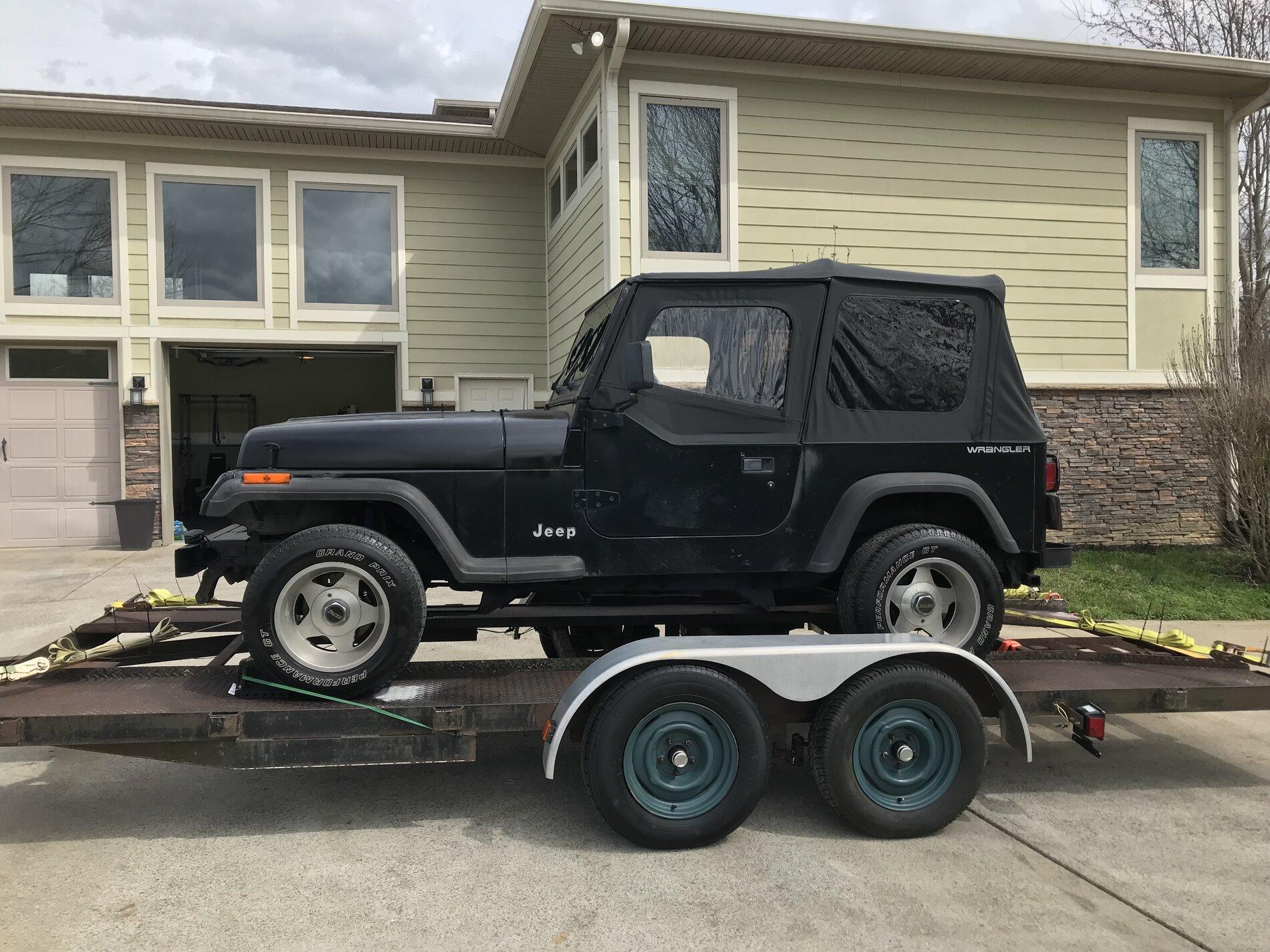 Jeep Gladiator I don't understand the advantages of a Bed Rack 00076BFB-1C6D-4721-B86D-DC0559282337