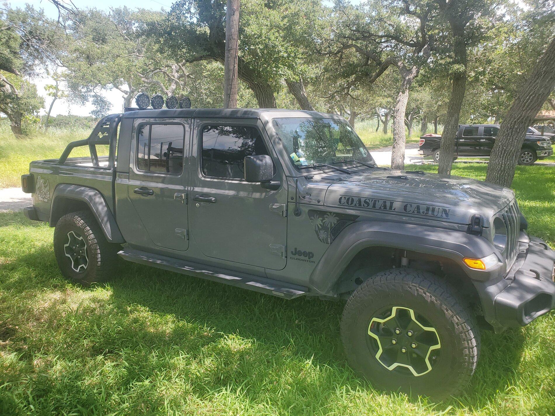 Jeep Gladiator Stick Pics - The Unofficial place to show off your decals and stickers 20210819_134817