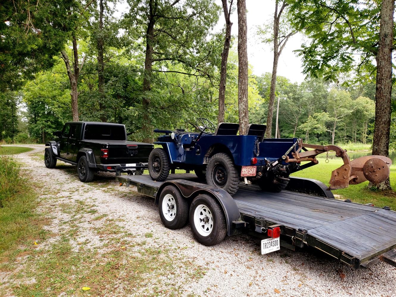 Jeep Gladiator So, what is everybody towing? jttow1