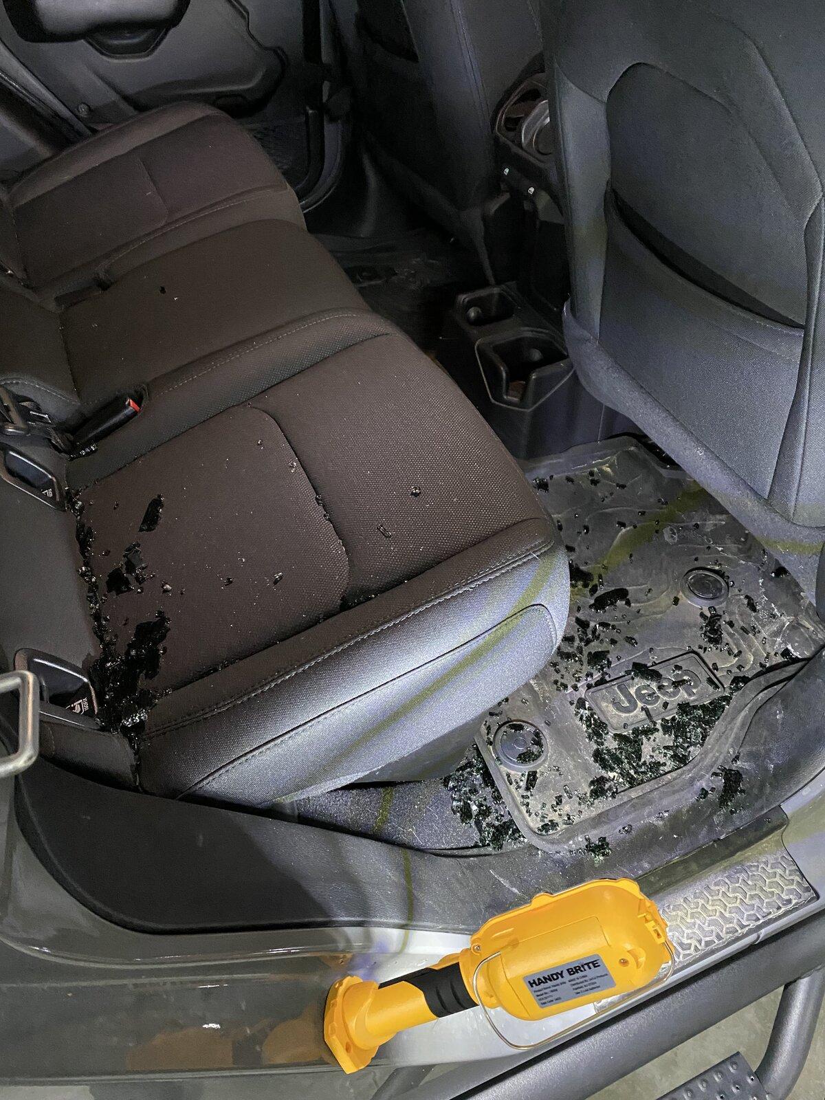 Jeep Gladiator Sooo, I need a new rear passenger window now! E34FB680-52DC-46DF-90C3-AD45AF2638B9