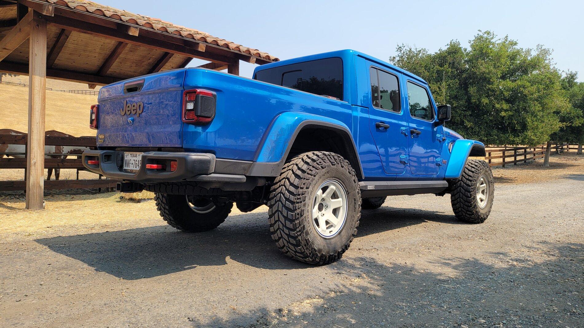 Jeep Gladiator House of Diesel Retro Gladiator EcoDiesel 20210819_145125