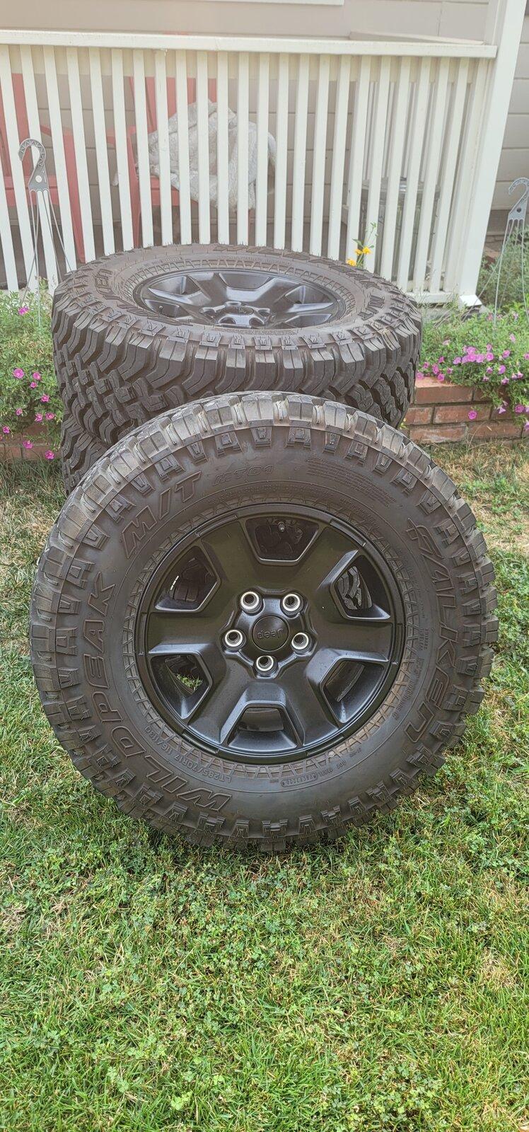 Jeep Gladiator Mojave takeoffs NorCal B3725C74-9237-4823-B669-CBBB68A274AE