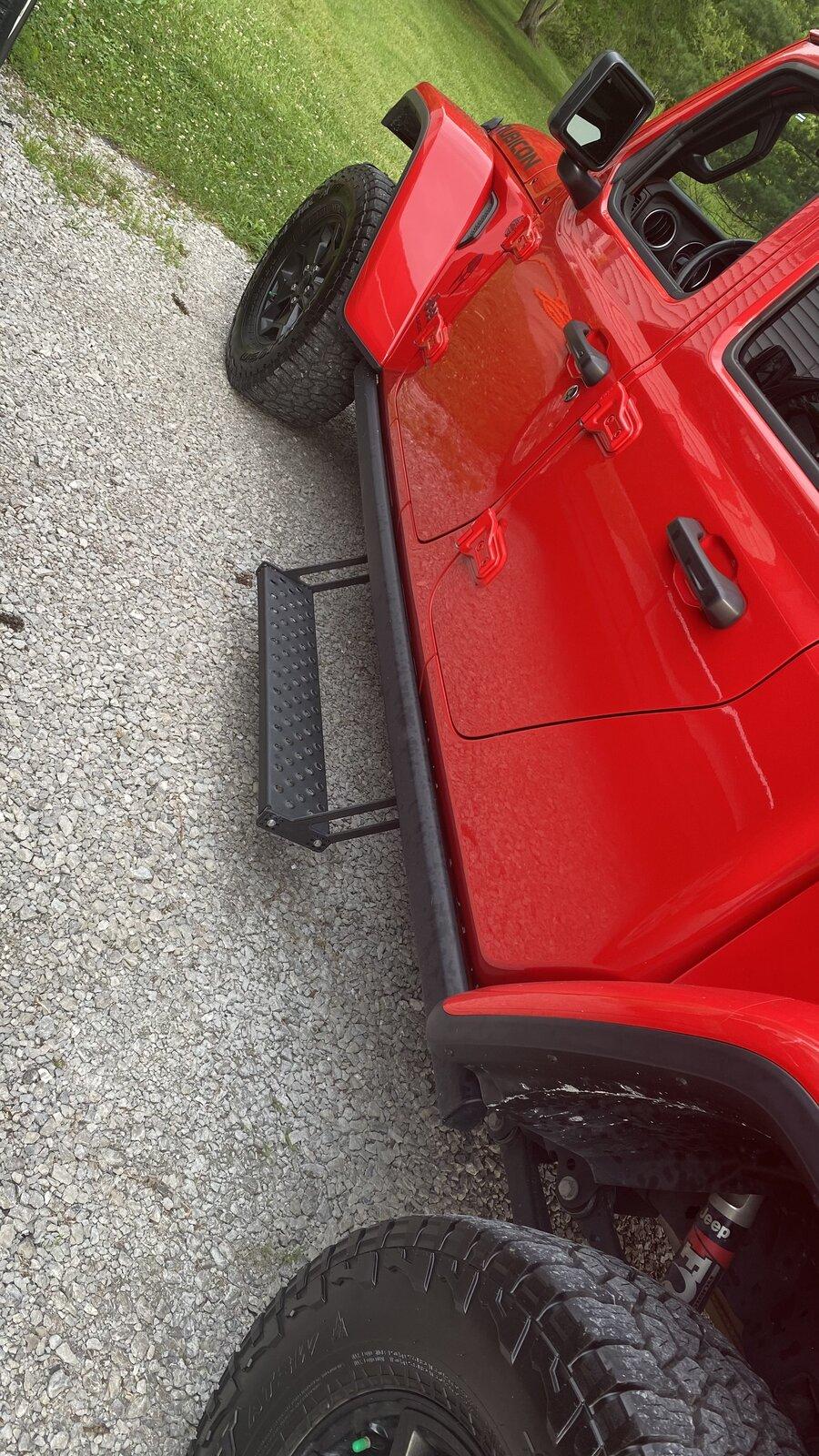 Jeep Gladiator Sliders/steps that will work with Rubicon/Mojave rock sliders A031D0D7-94CC-4BEF-94F6-2B999A593FC6