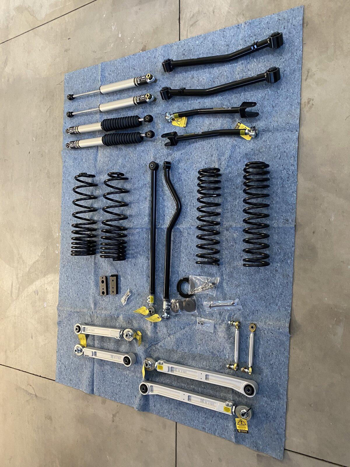 Jeep Gladiator Icon Stage 5 2.5” w/ Billet Rear Ams 555264E2-3E5B-4887-A7A9-C6E621FBE91A