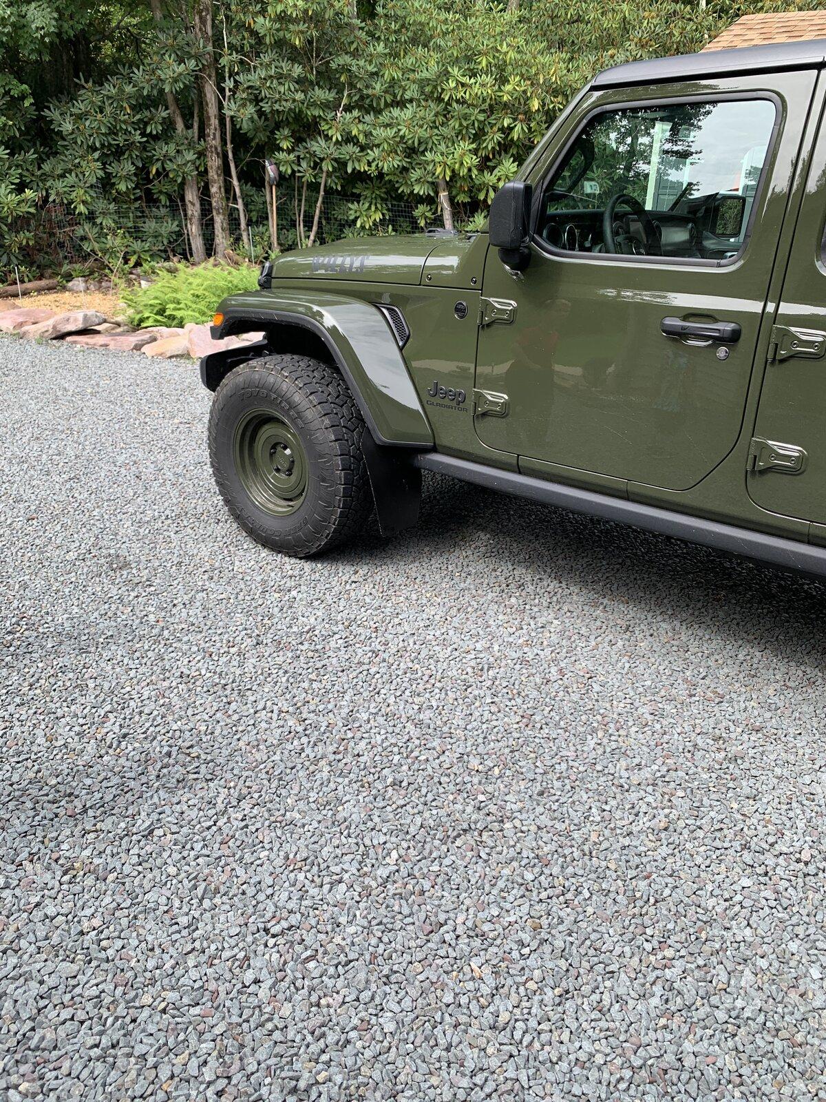 Jeep Gladiator RokBlokz XL/Long installed 0A9E5C36-7B35-4917-BC1C-45696B43F4C6