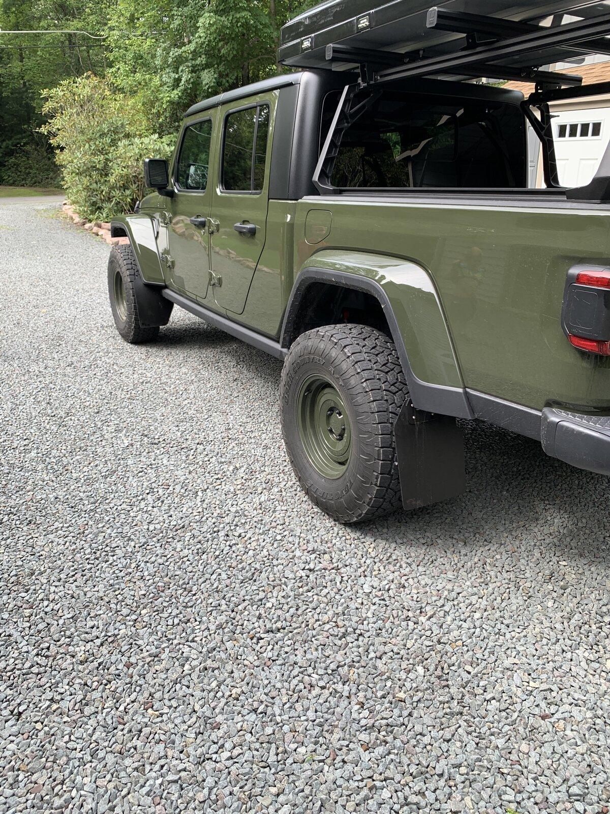 Jeep Gladiator RokBlokz XL/Long installed A4A4ECB0-8127-45B0-B628-717139E83EBF