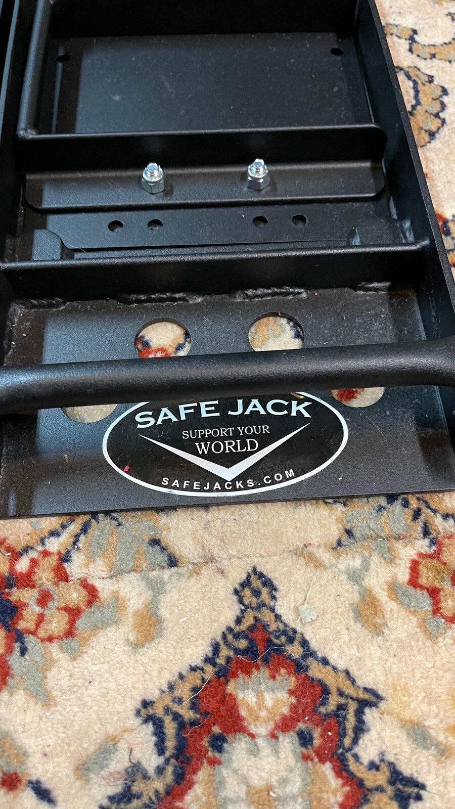 Jeep Gladiator SAFEJACK Universal Hi-Lift Stabilizer for 48” Jacks $150 IMG_1453