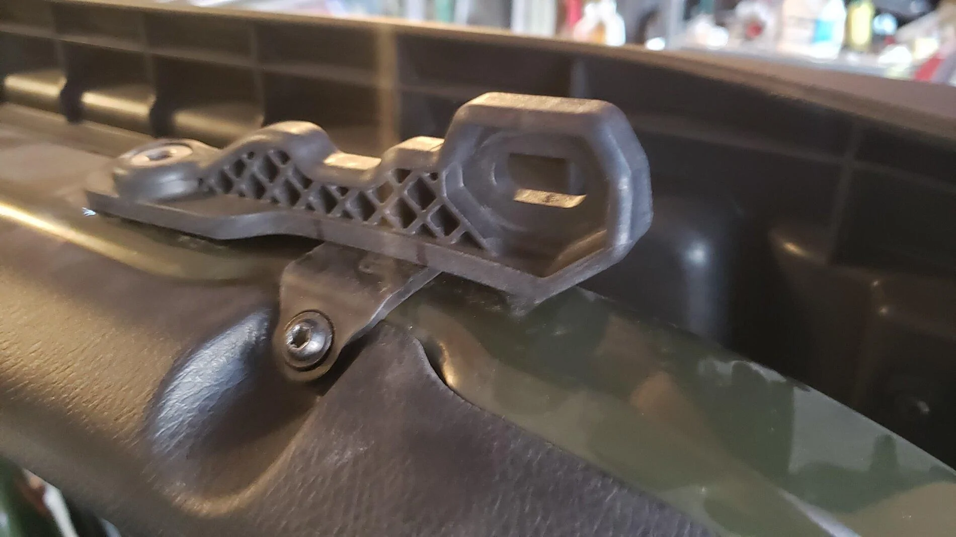 Jeep Gladiator Mopar Grab Handles No Longer Fit 20210823_070657
