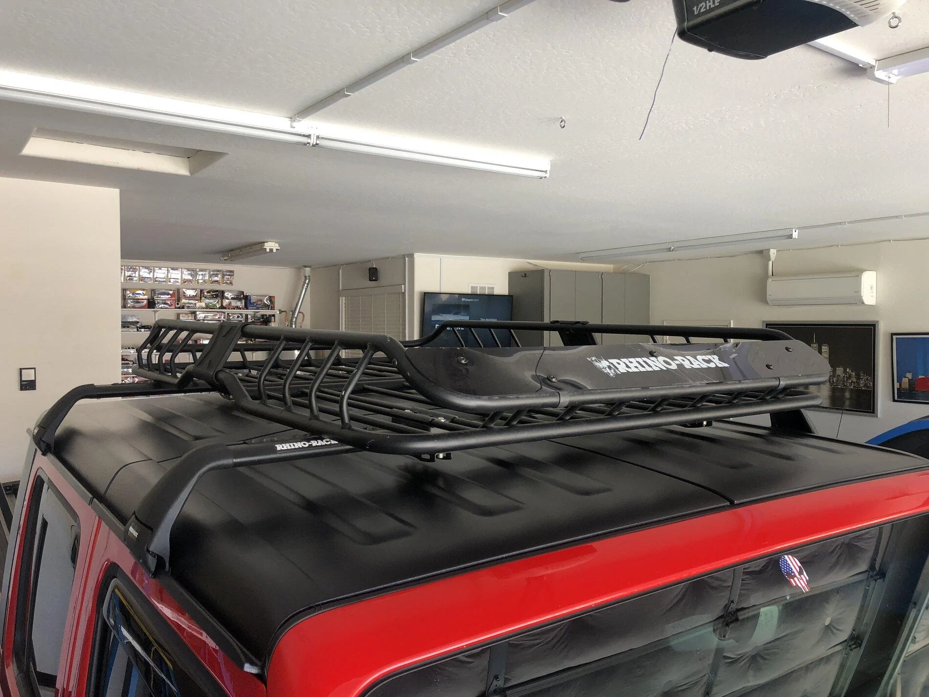 Jeep Gladiator Rhino rack xl tray and rails 64053497-4BA8-4DB7-B0E0-A39B66FACDB2