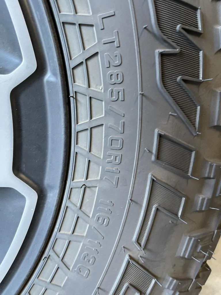 Jeep Gladiator Falken Wildpeak M/T for sale (Lake Nona) C9EFAC1D-3C29-4717-990F-BF358389DAB6_1_105_c